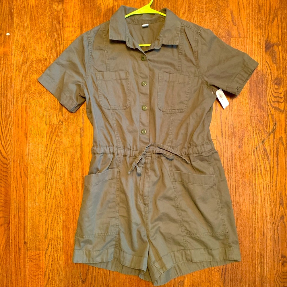NWT Old Navy Green Utility Romper MD